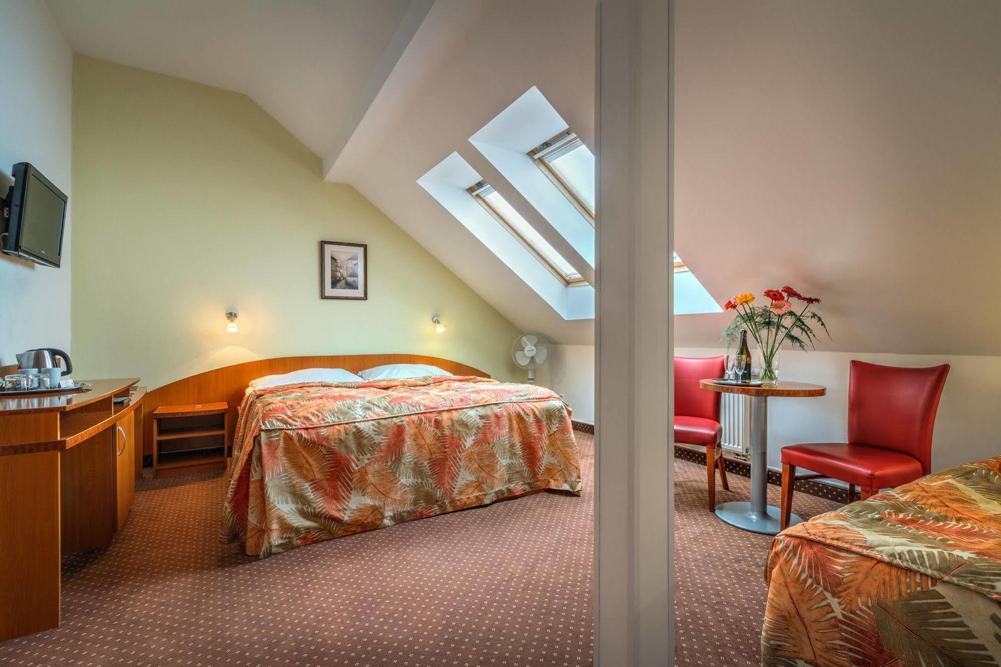 Hotel Seifert Prága Kültér fotó